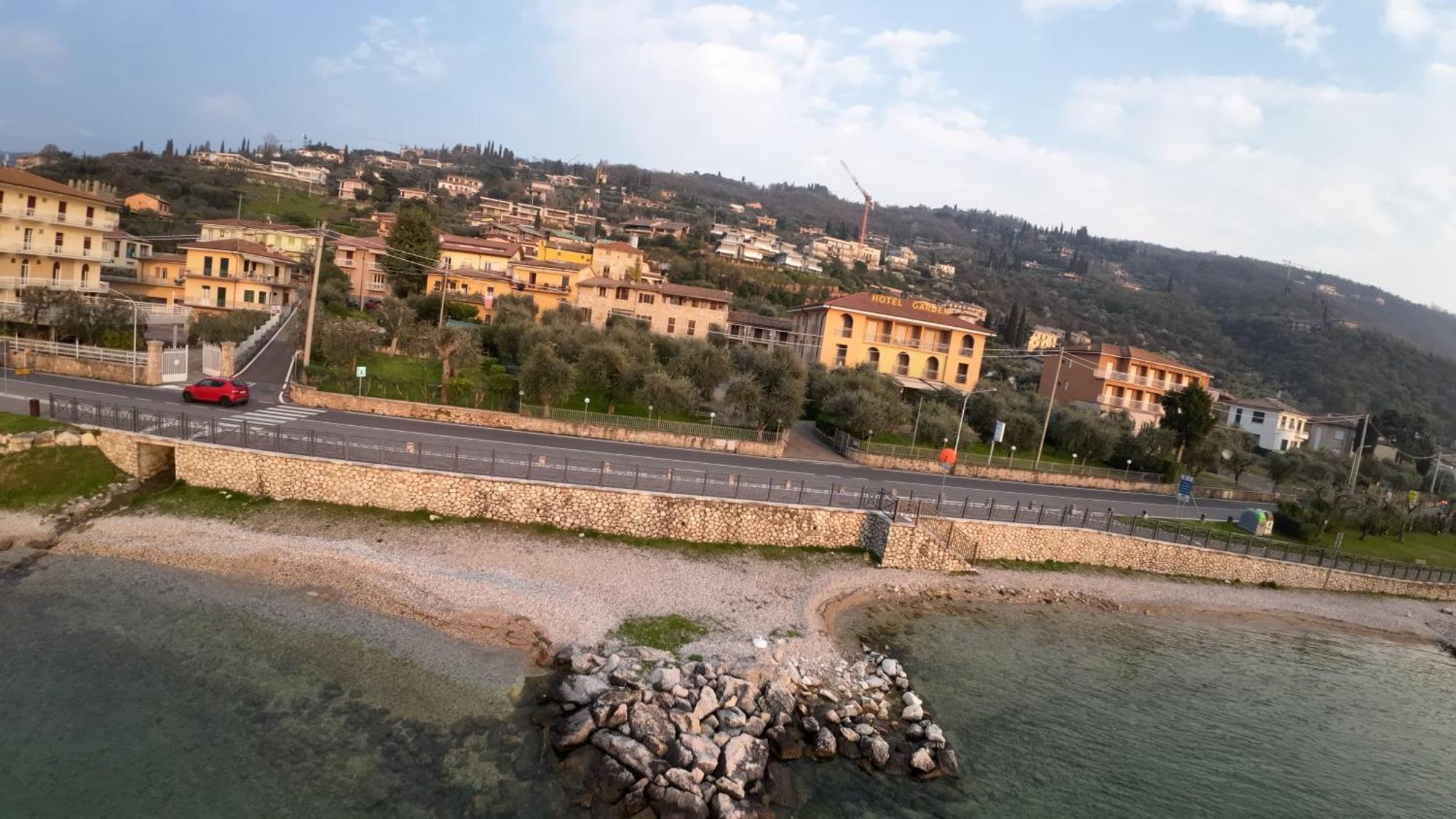 Hotel Garden Torri Del Benaco Exterior photo